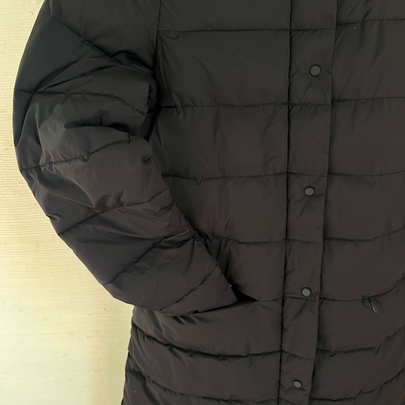 Nau Women's Black Puffer Coat, Small - Picture 4 of 7